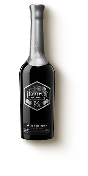 Reserva de la Familia Añejo Cristalino.